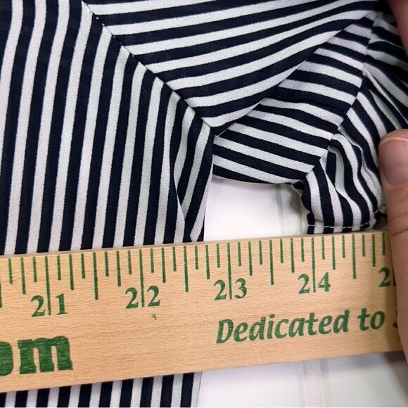 Ann Taylor LOFT Striped Ruffle Sleeve V-Neck Blouse Preppy Navy large - Picture 12 of 13
